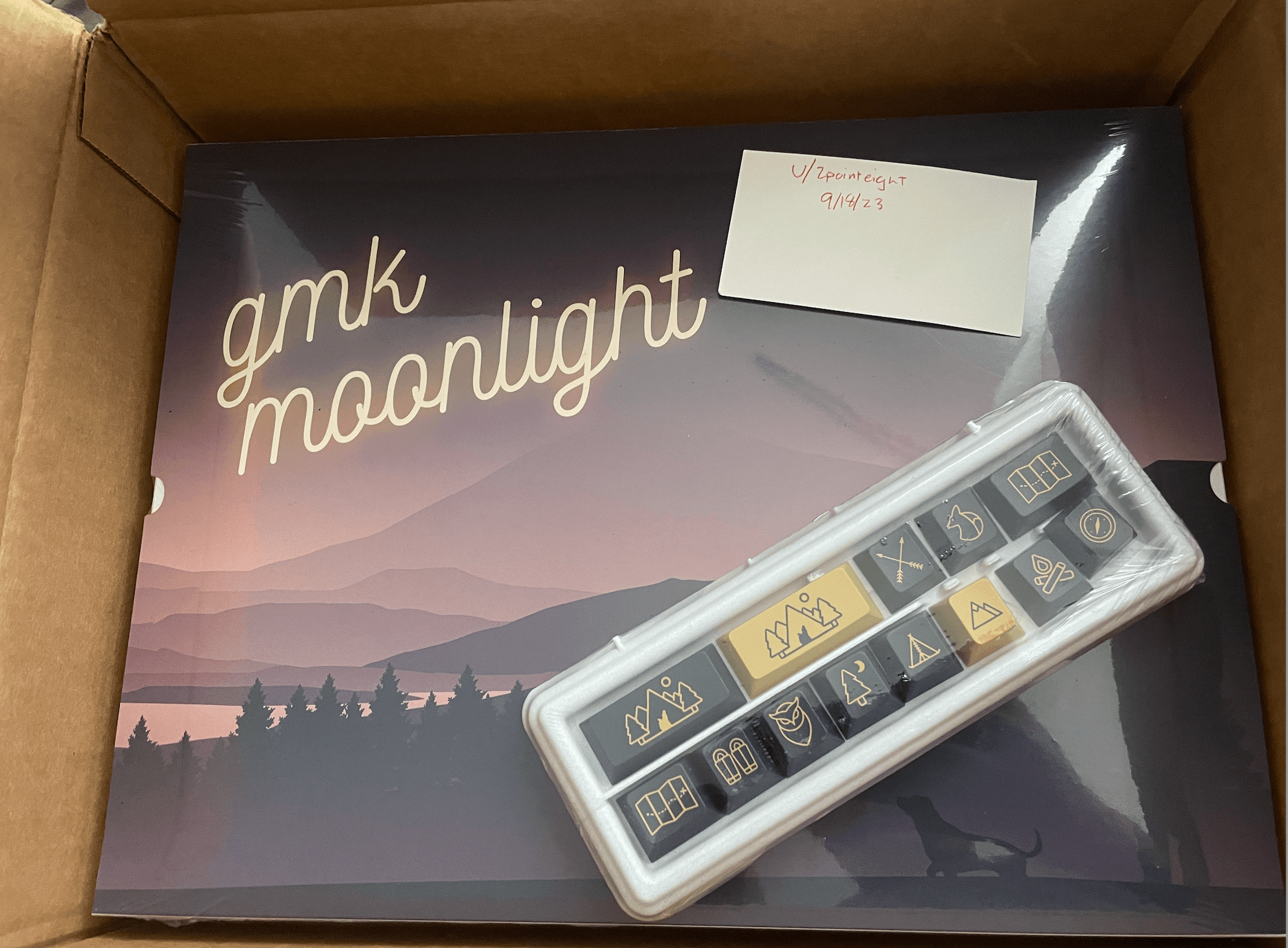 GMK Moonlight Base & Novelties - Hotswaps